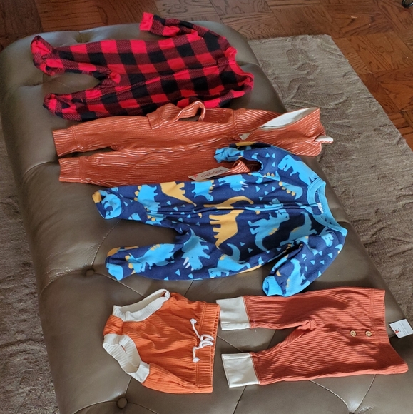 Baby Boy 5 Piece Sleep and Outerwear Bundle Size 0-3 Mos - Picture 2 of 5